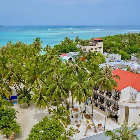 Kaani Beach Hotel At Maafushi Exterior photo