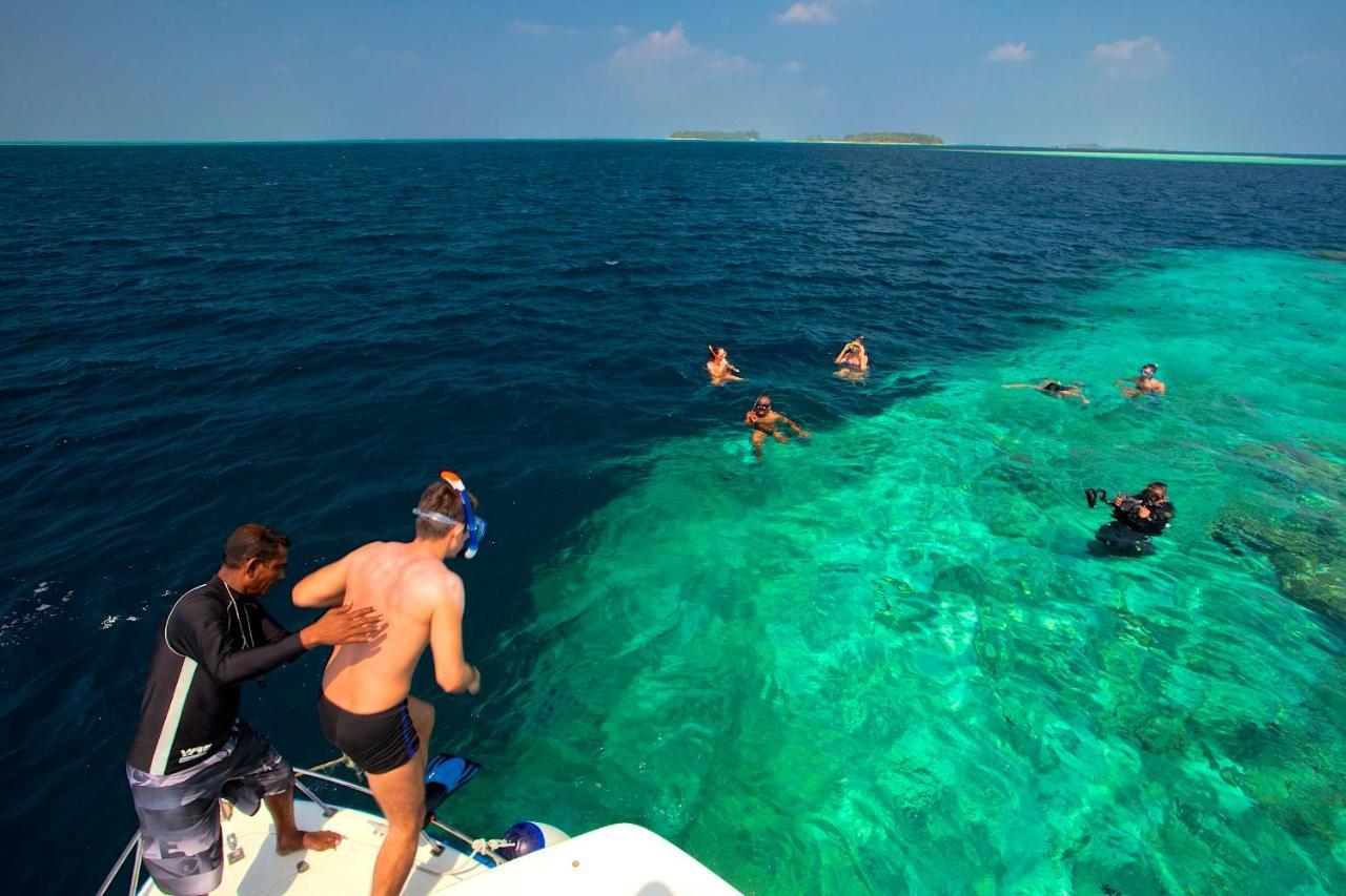 Kaani Beach Hotel At Maafushi Exterior photo